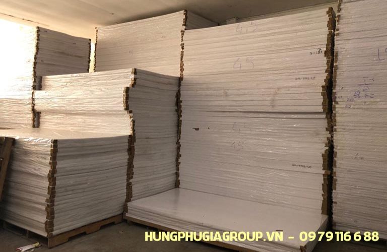 Tấm nhựa PVC xốp
