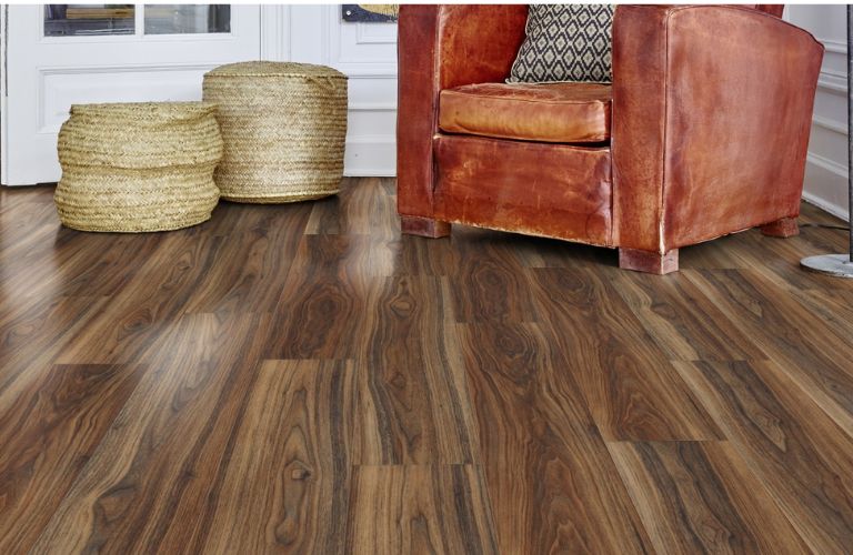 Hưng Phú Gia cung cấp tấm Simili lót sàn vân gỗ chất lượng