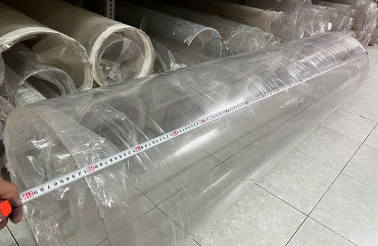 Đo chiều dài ống mica