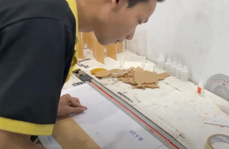 Gia nhiệt không đều hai mặt mica