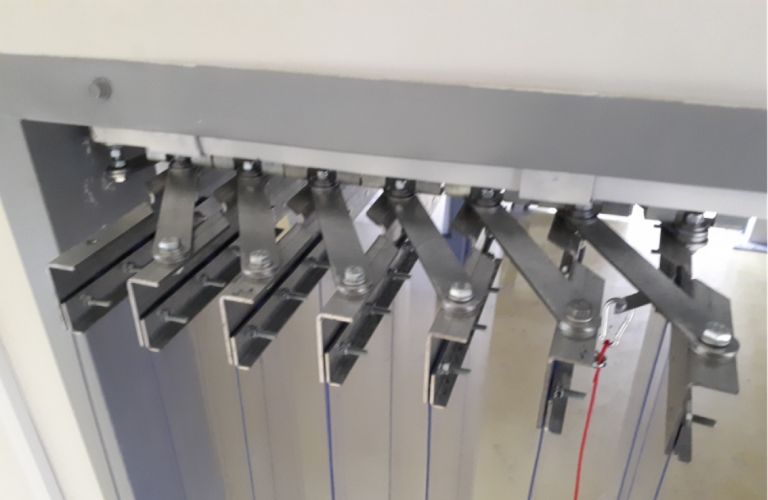 Hệ thống ray treo